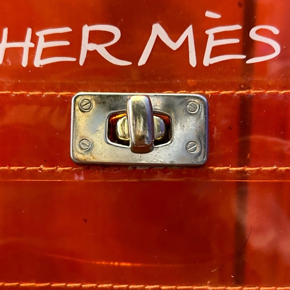 Authentic Vintage Hermes’ Orange Vinyl Kelly 1998 Japan Exhibition Tote Bag - Picture 4 of 16